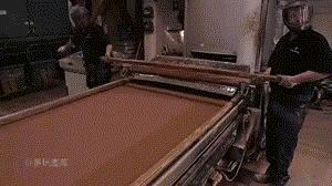 美女朋友圈晒旅游照,女生在朋友圈晒出旅游照片