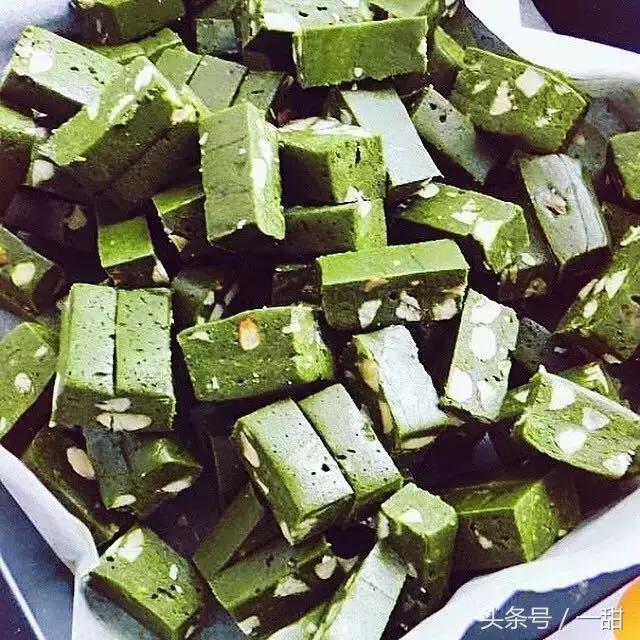 抹茶粉是怎么样制作的,抹茶粉一般是什么绿茶做的