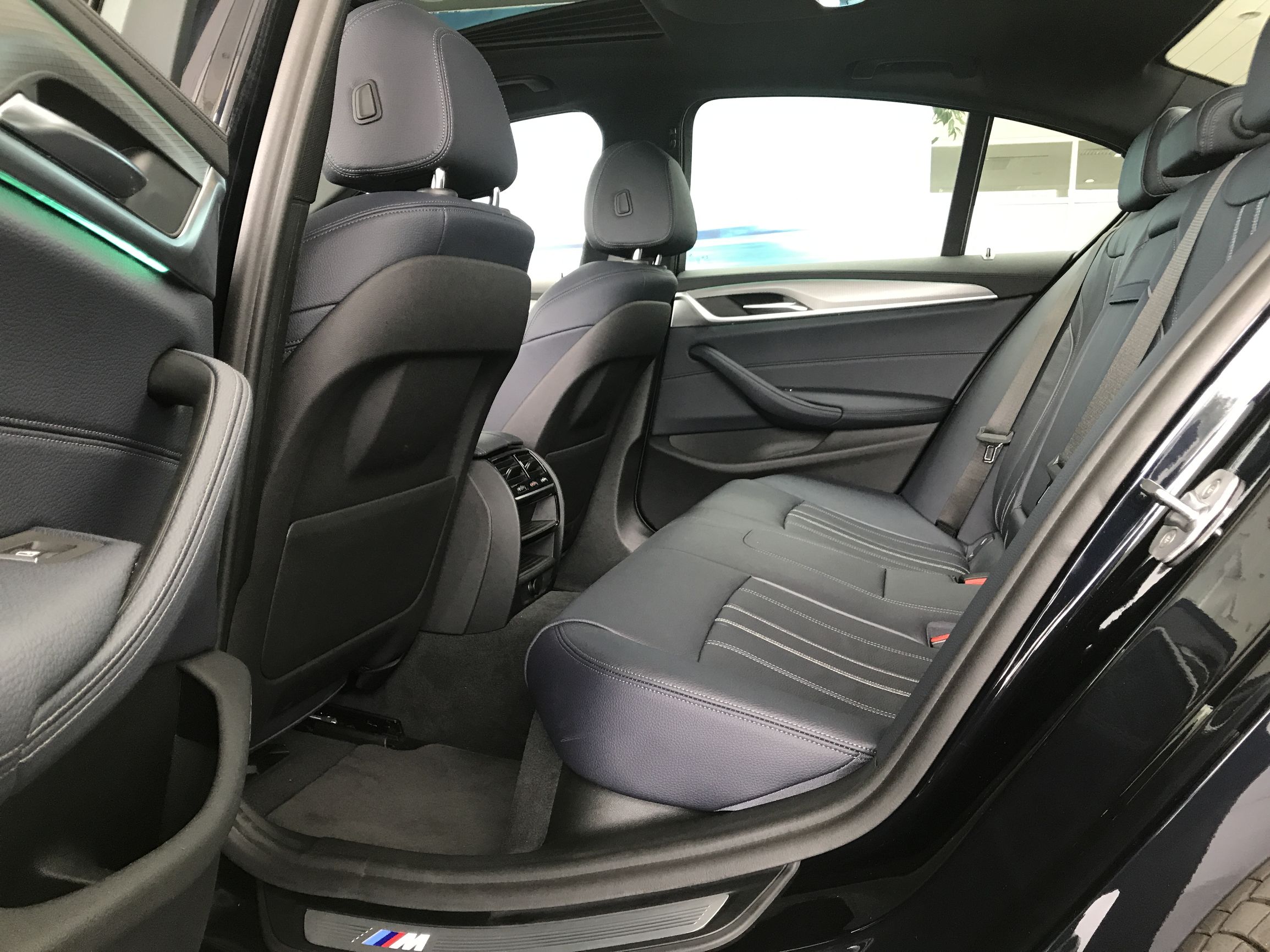 宝马3系长轴版和宝马5系标轴对比,宝马5系标轴和长轴实车对比