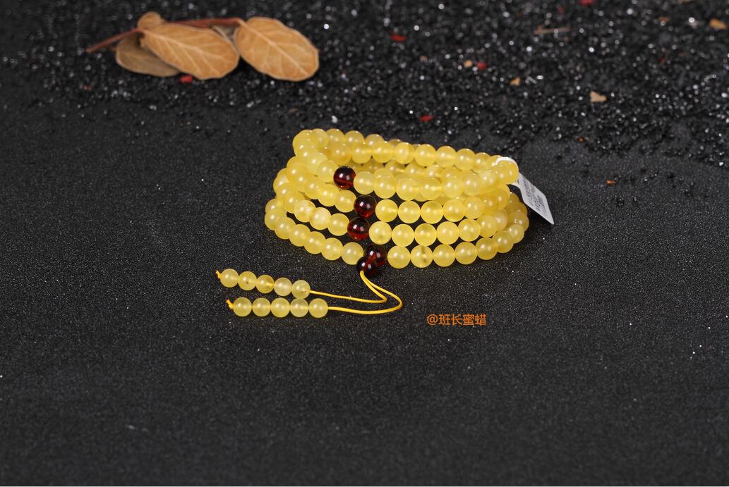 女朋友:老蜜蜡都是别人的手汗,我不要!哥们尴尬了