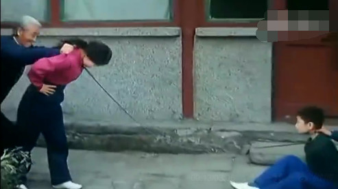 侯氏童子功真厉害！释延觉：还是以前的孩子能下功夫练