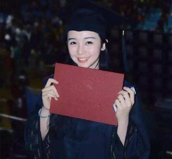 四位女主持人哪位最漂亮,体育最漂亮女主持人