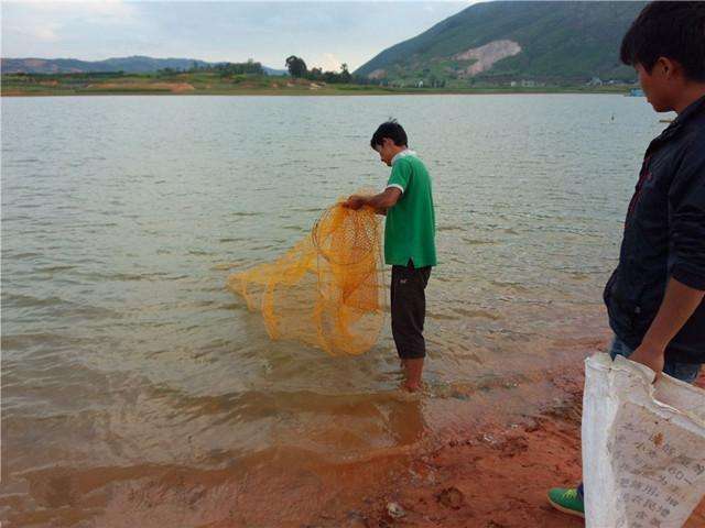 3.6米海竿打串钩用多大鱼钩合适,海竿串钩钓鲫鱼用伊势尼多大鱼钩