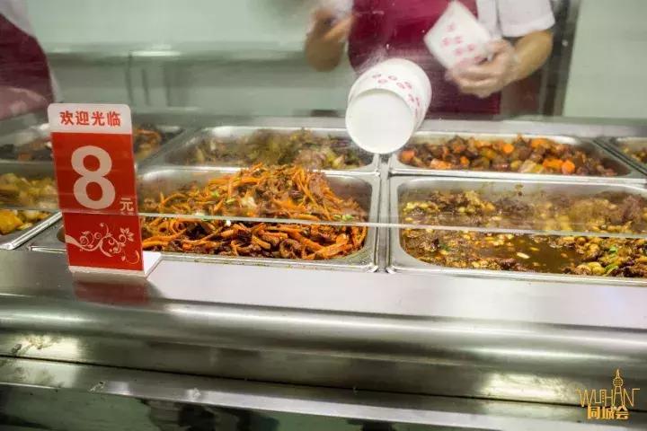 全武汉荷尔蒙最旺盛的高校，打架有专业套路，小偷来了别想走！