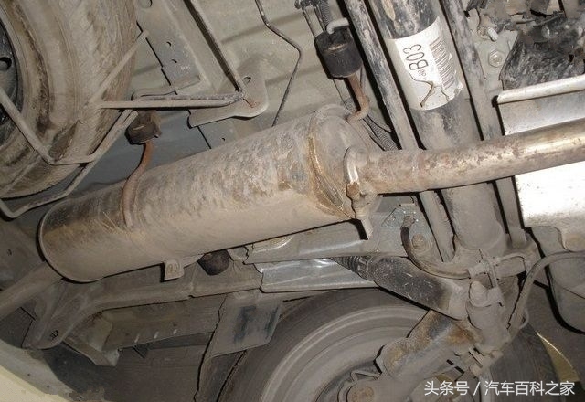 车子有焦糊味,车子有股烧焦的味道是什么原因