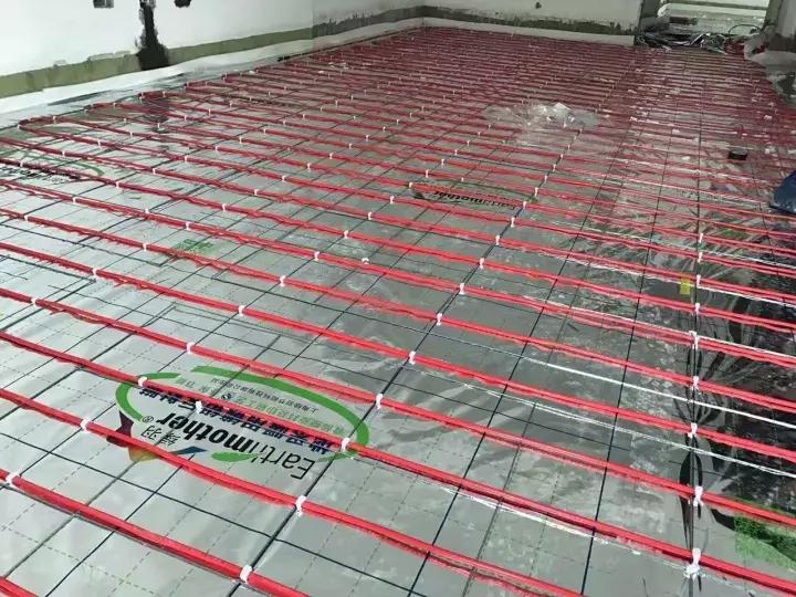 屋里地暖适合做什么样的榻榻米,卫生间什么采暖好