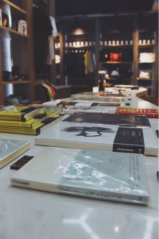 陈冠希在三里屯的潮牌店,陈冠希的东京店铺