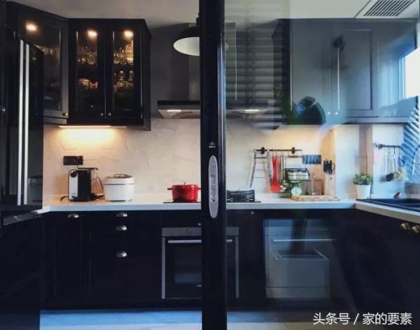 阁楼简洁大方的茶室,阁楼打造书房茶室