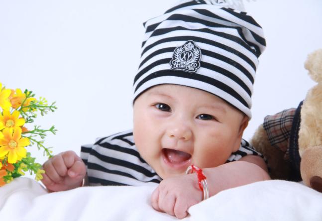 2021年新生儿起名排名,宝宝起名一百个好名字大全