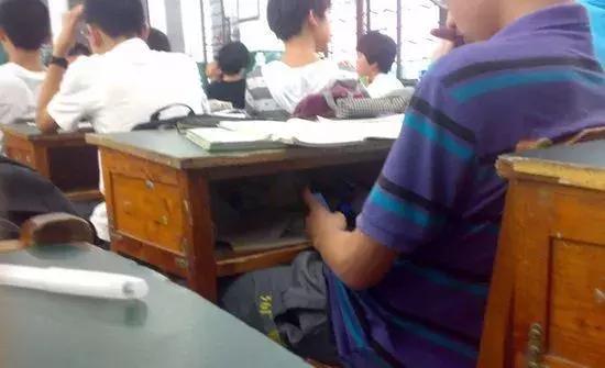 适合课堂玩的课堂游戏,老师上课玩游戏的视频