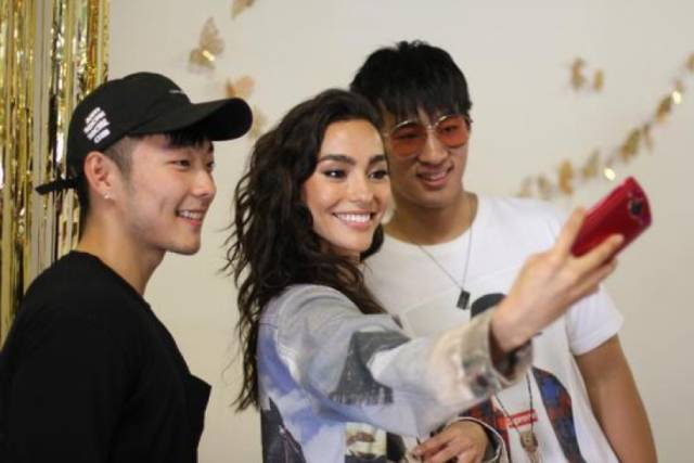 为什么这个国产手机让歪国网友疯狂打CALL“求代购”？