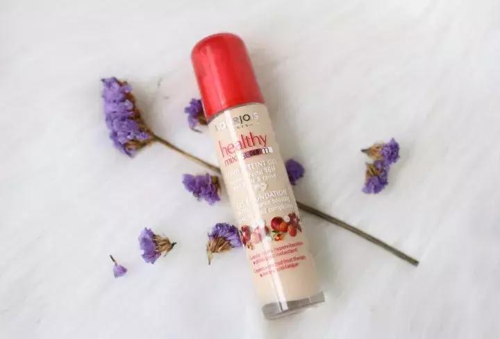 底妆测评遮瑕粉底液好用吗,底妆测评油皮