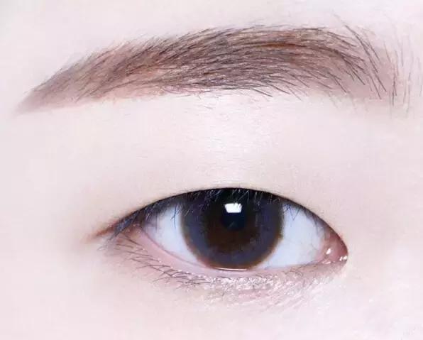 单眼皮厚眼皮推荐的眼影,适合单眼皮的大牌眼影