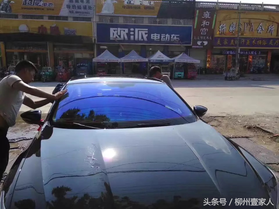 汽车到底要不要贴膜打蜡贴车衣,汽车贴改色膜要多少钱