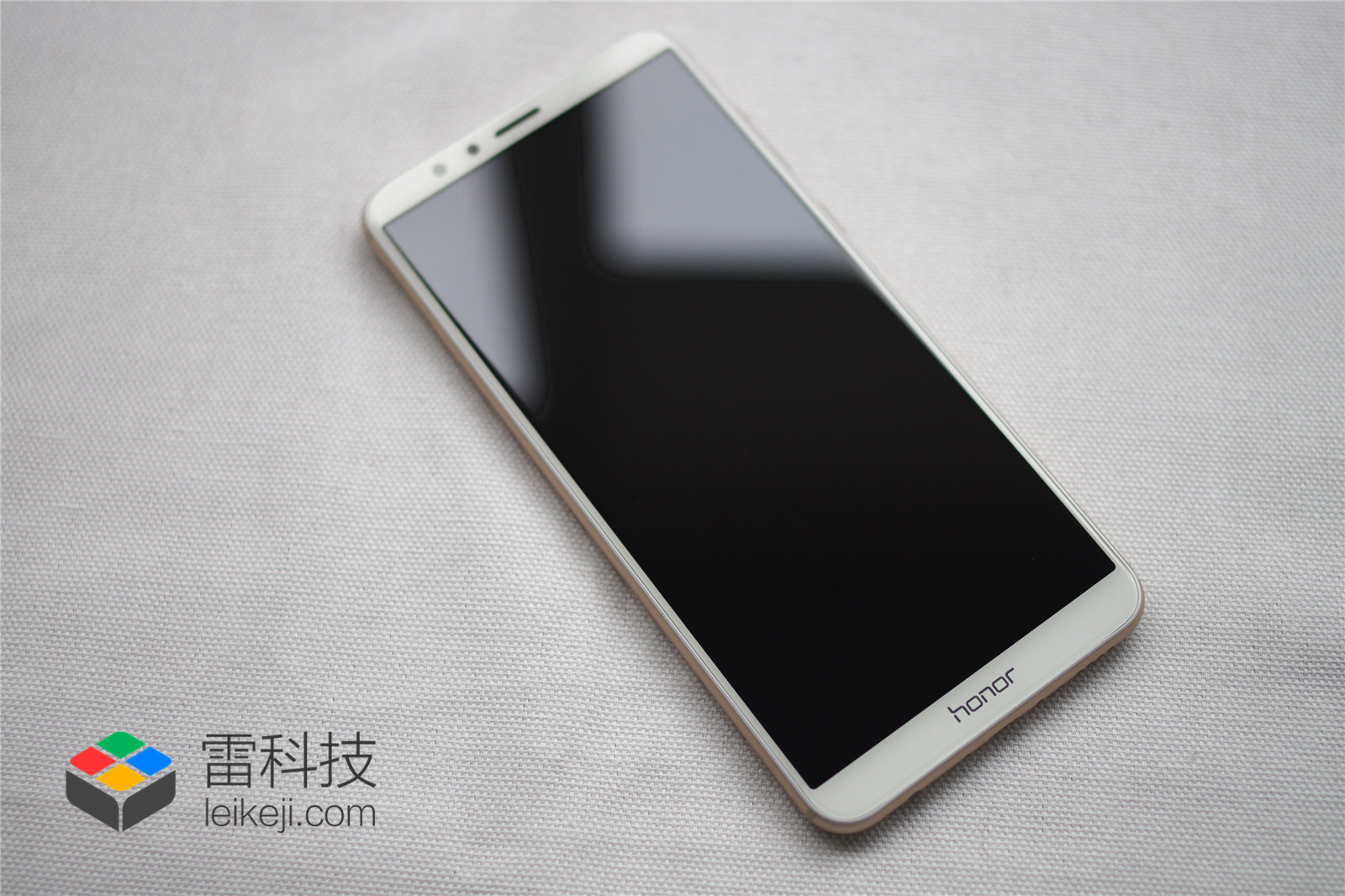 荣耀畅玩7x值得入手吗,荣耀畅玩7x有公开版吗