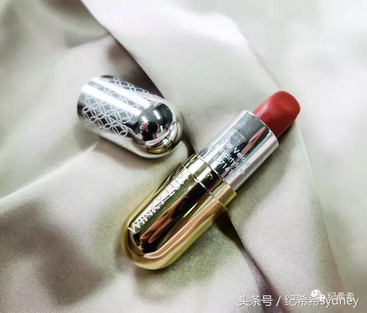 欧美风的眼影腮红口红推荐,彩妆秋冬必备眼影口红推荐