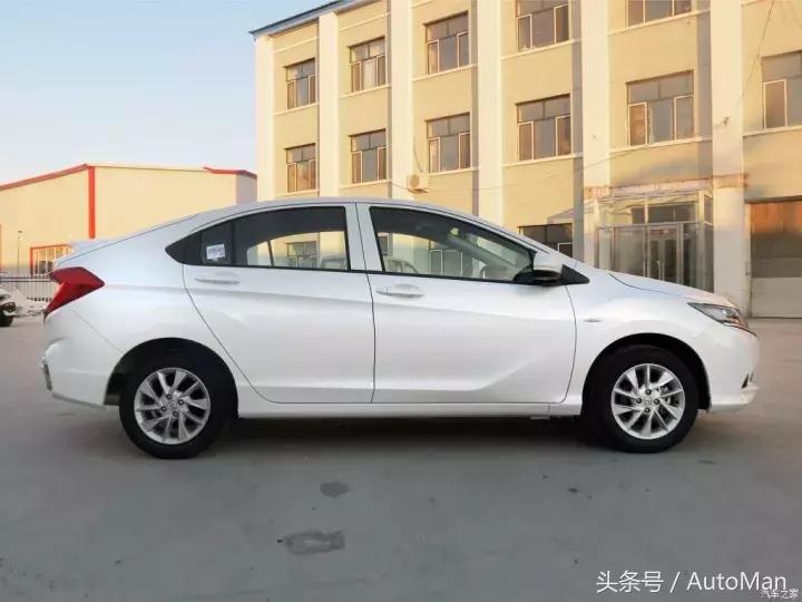 千万别买的十款车,两厢合资轿车