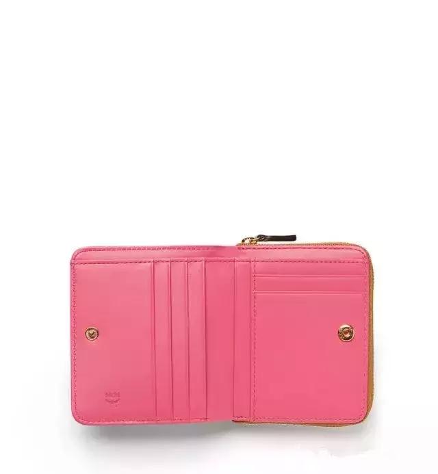 mcm韩国免税店官网价格表,mcm韩国代购比国内一般便宜多少