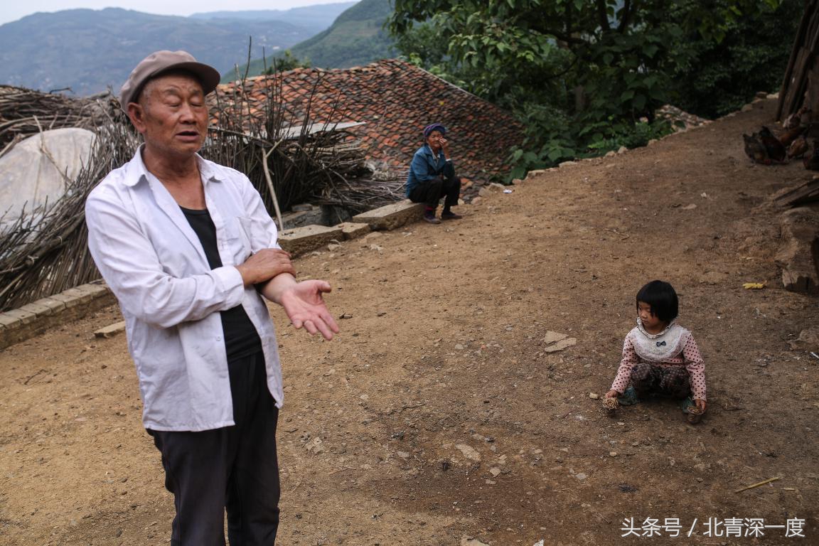 鹿晗泥坑,鹿晗在泥坑里