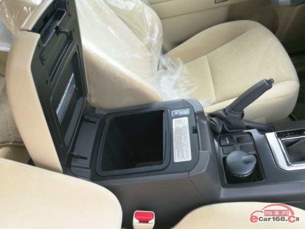 16年丰田中东版霸道2700越野,2016年中规丰田霸道2700顶配