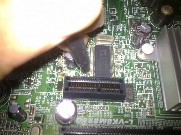 怎么用万用表测主板？用万用表检测主板的方法