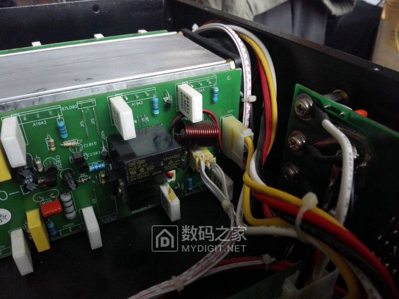 维修BATELCE400专业大功率功放，解决LOAD红灯报警故障问题