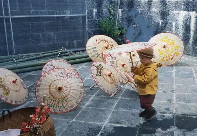 萌宝看世界——插画师妈妈和萌宝的腾冲之旅