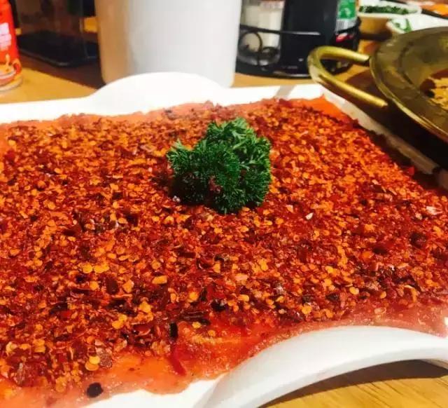 大连有一家特别的火锅店,大连适合去吃的平价火锅店