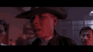 手白剁了？普惠苑一圆通快递车库被烧看完心疼小哥！