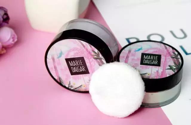 学生平价定妆散粉10元左右,哪款散粉定妆控油还平价好用