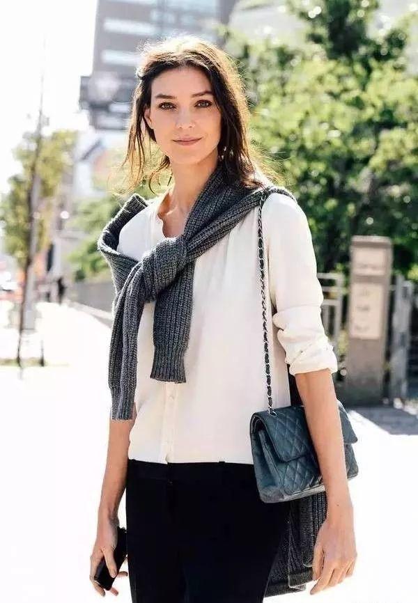 毛衣衬衫合体,衬衫毛衣配什么cp好看