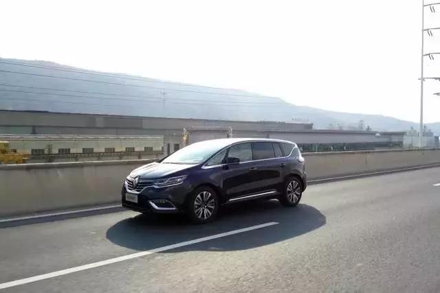 雷诺espace评测yyp,试驾雷诺espace