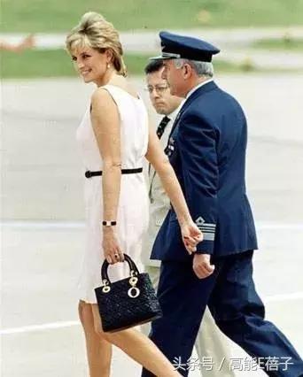 赵丽颖dior还在代言吗,赵丽颖为什么拿dior代言