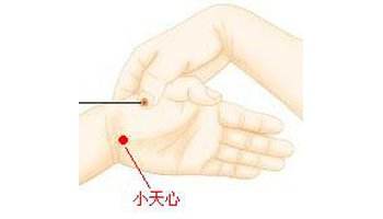 宝宝受到惊吓怎么做呢,宝宝被惊吓到了解决的十四种方法