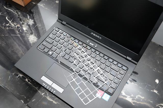 举重若轻：清华同方夜鹰商务本锋锐X30-M体验谈