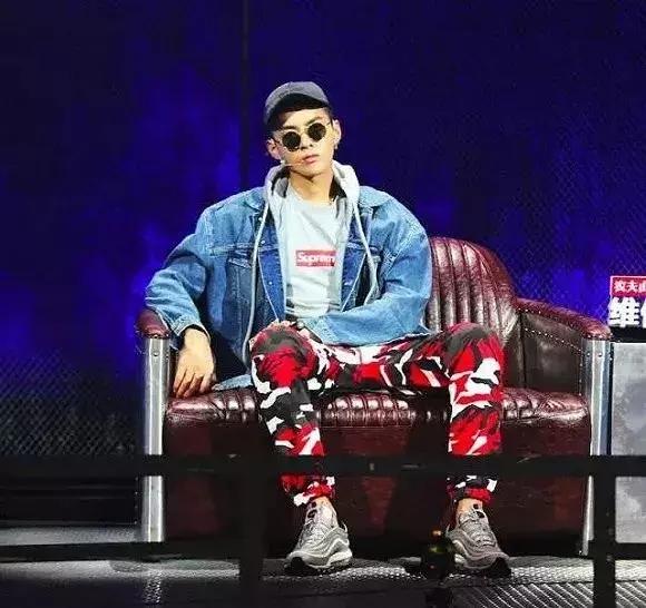 买不起八千块的巴黎世家，这些老爹鞋你可以试试