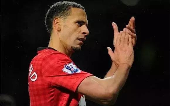 足球场上让人感动的瞬间,足球因为受伤让人意难平的球星