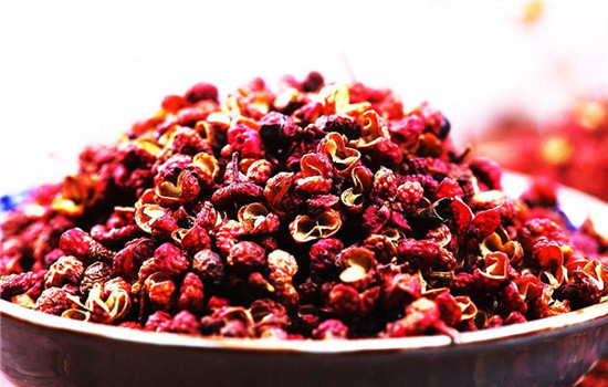 花椒和盐热敷的功效与作用,花椒和盐一起热敷有什么好处