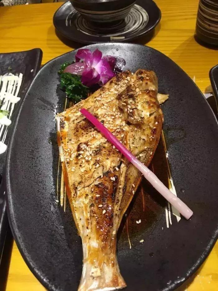 网红去武汉花潮日料店,湖北网红日料店