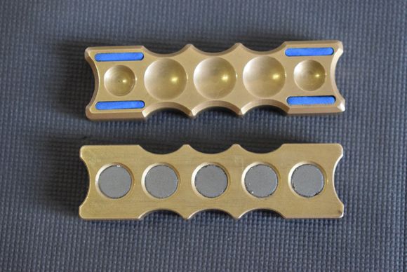 链条指尖陀螺减压玩具,跟指尖陀螺一样的玩具