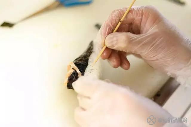 花式撸鞋?原来现在玩鞋都那么烧脑