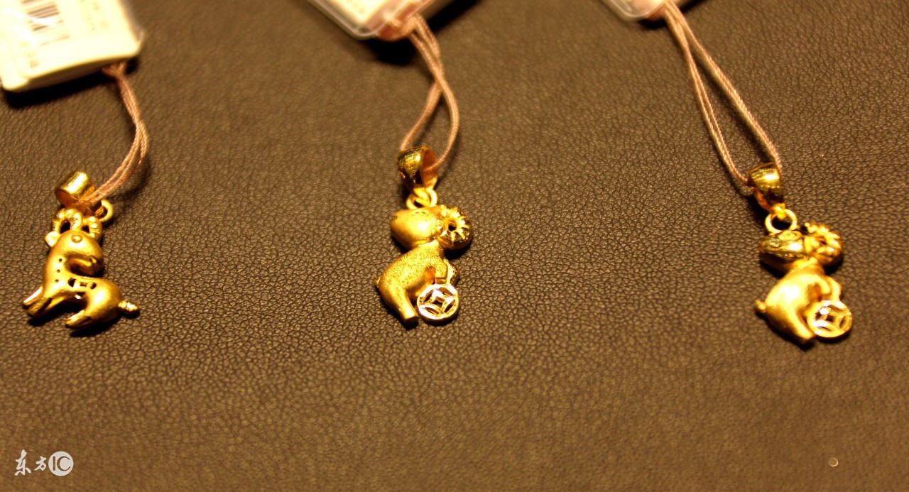 黄铜饰品表面氧化怎么处理,镀银饰品变色怎么处理