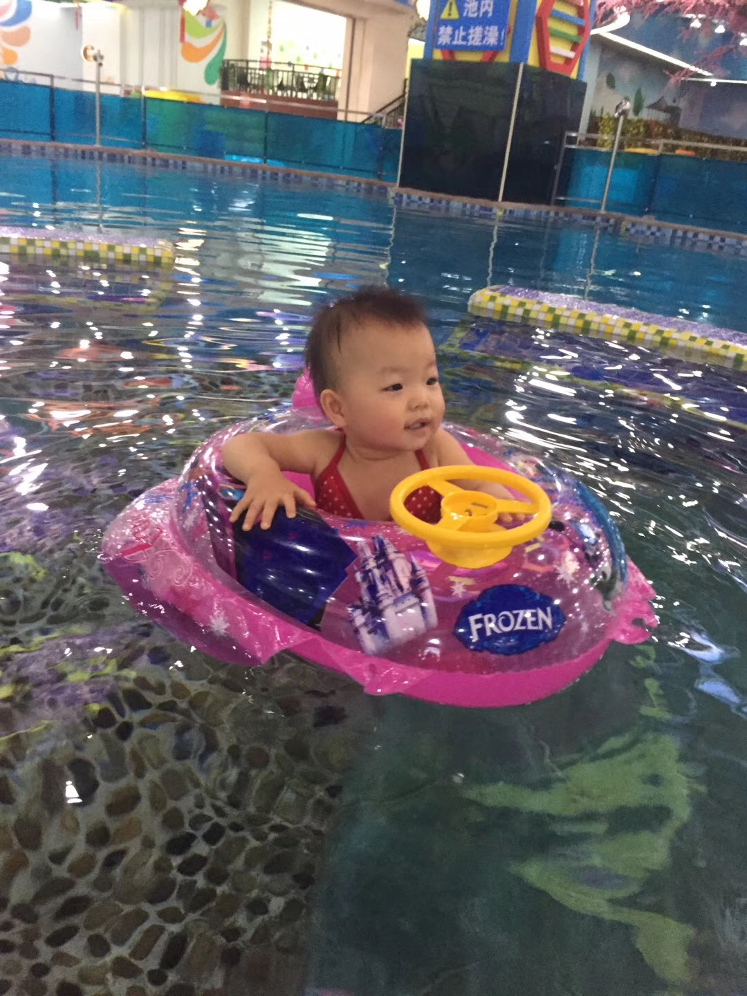 宝宝游泳启蒙几岁比较好,宝宝游泳一般多长时间最好