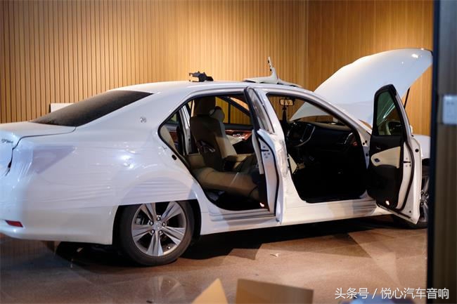 丰田皇冠爆改音响出售,丰田皇冠音响改装效果