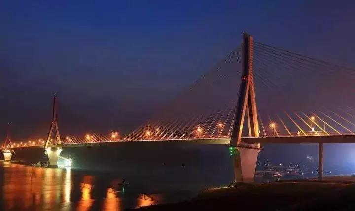 从白昼到黑夜，爱上宜昌的24小时