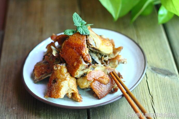 吃烤鸭剩的鸭架怎么熬汤,吃烤鸭鸭架子怎么处理