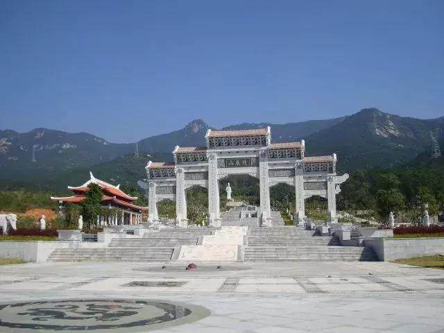 厦门的旅游景点都在哪几个区,厦门岛外旅游胜地有哪些