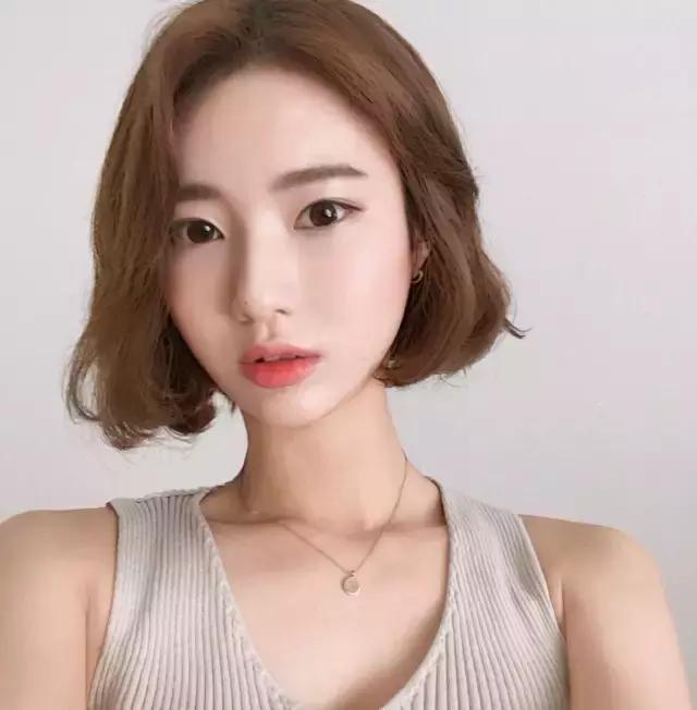 最好看的几款短发,流行又好看的短发推荐