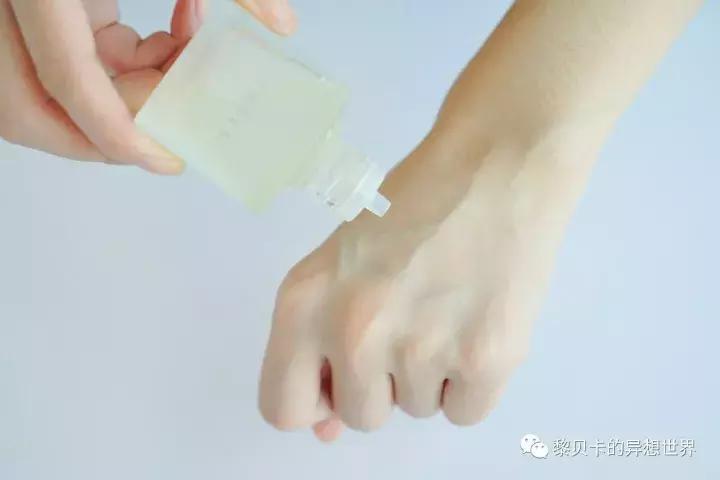 精华油如何使用效果最好,精华油怎么用才正确