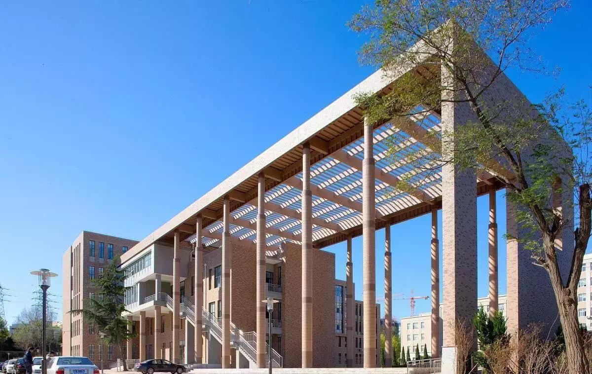 大连五大知名高校排名,大连高校学费排行榜